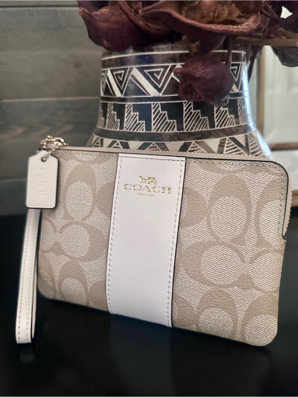 Coach Signature Canvas Wristlet in Chalk and Light Khaki NWOT